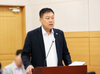 여성용 의원,  주민 복지증진과 범죄예방을 위한 조례 대표발의